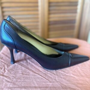 Gucci 115157 Brown Pointed Leather Pumps with Mid Stiletto 10.5 B